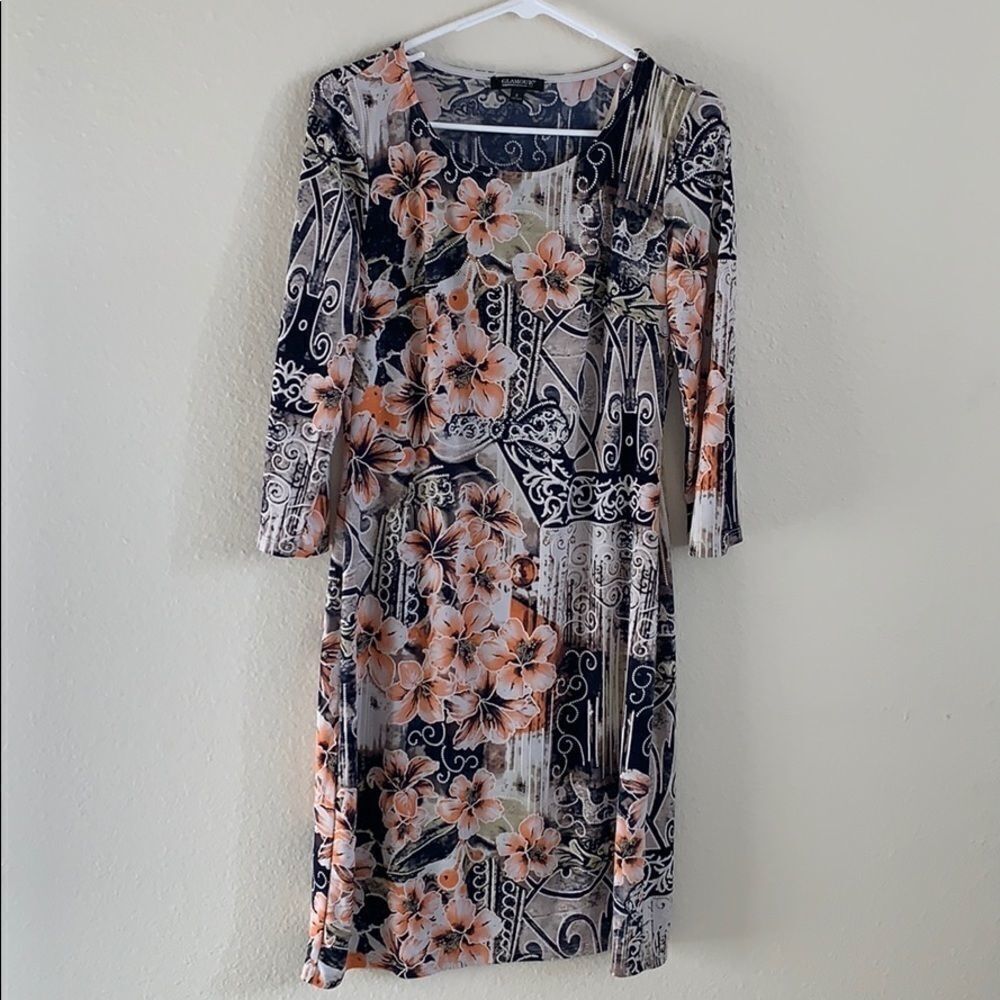 Beautiful patterned dress 